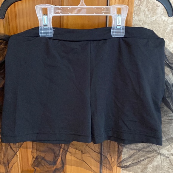 Kids Black Dance shorts with attached tutu on back and sides- Size L - Picture 2 of 4